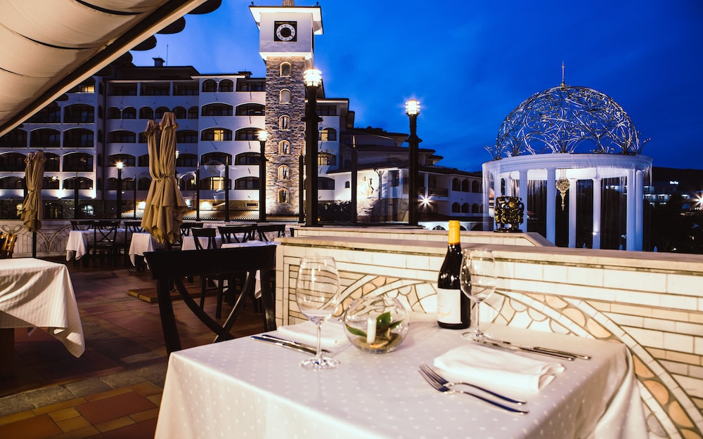 Helena Sands Hotel — Restaurant & bars in Sunny Beach, Burgas Region