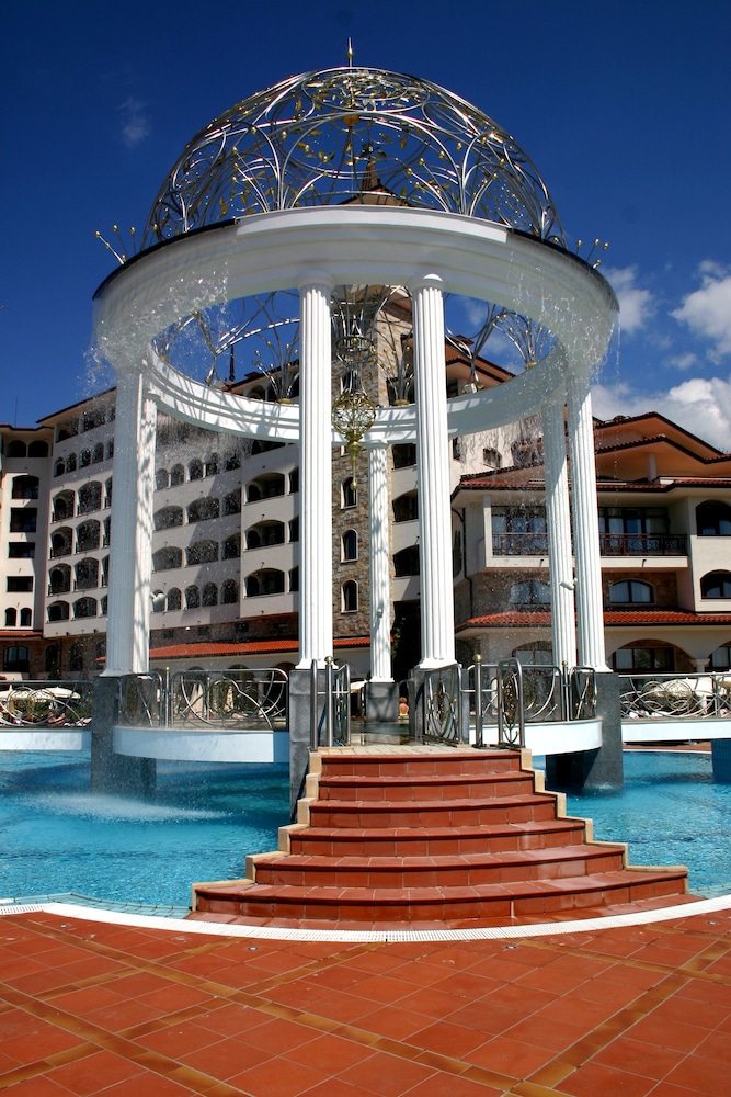 Helena Sands Hotel — Swimming pool in Sunny Beach, Burgas Region