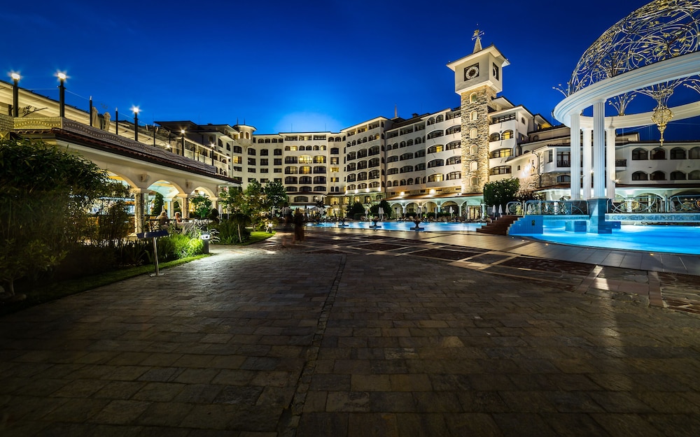 Helena Sands Hotel — Hotel building in Sunny Beach, Burgas Region
