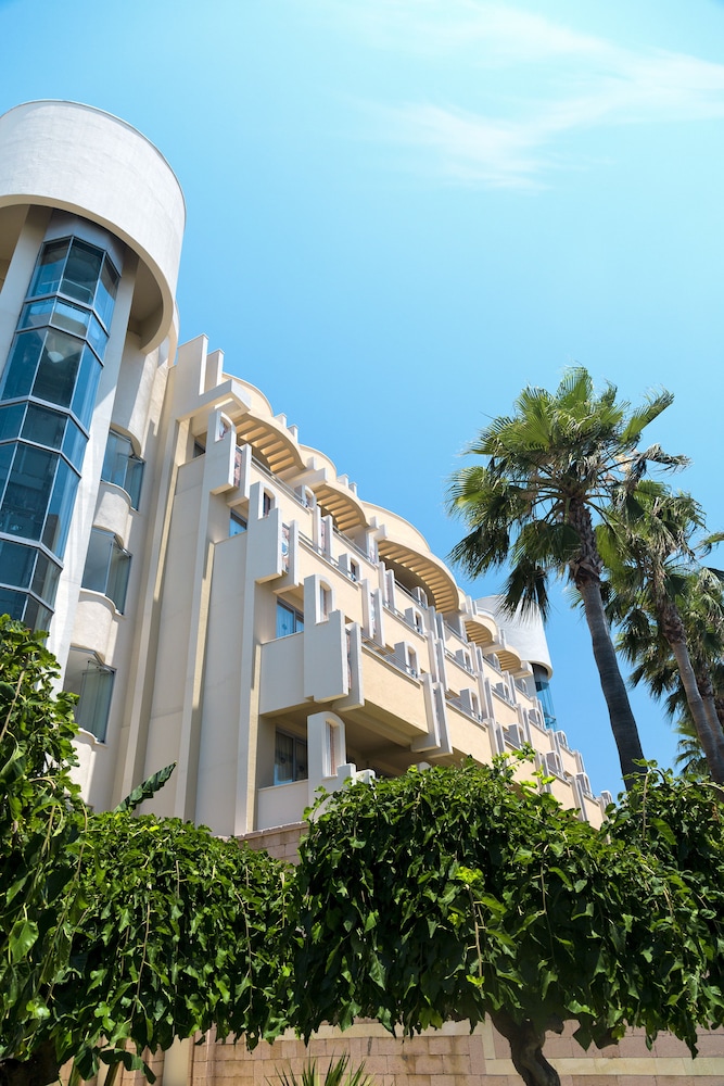 Melas Resort Hotel — Hotel building in Side