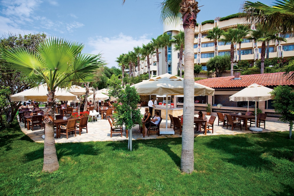 Melas Resort Hotel — Restaurant & bars in Side