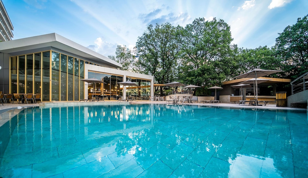 HVD Viva Club Hotel - Ultra All Inclusive — Swimming pool in Golden Sands, Varna Region
