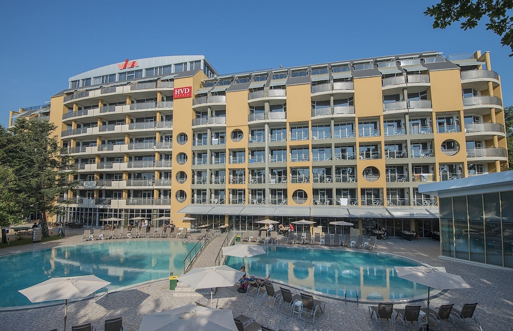 HVD Viva Club Hotel - Ultra All Inclusive — Hotel building in Golden Sands, Varna Region