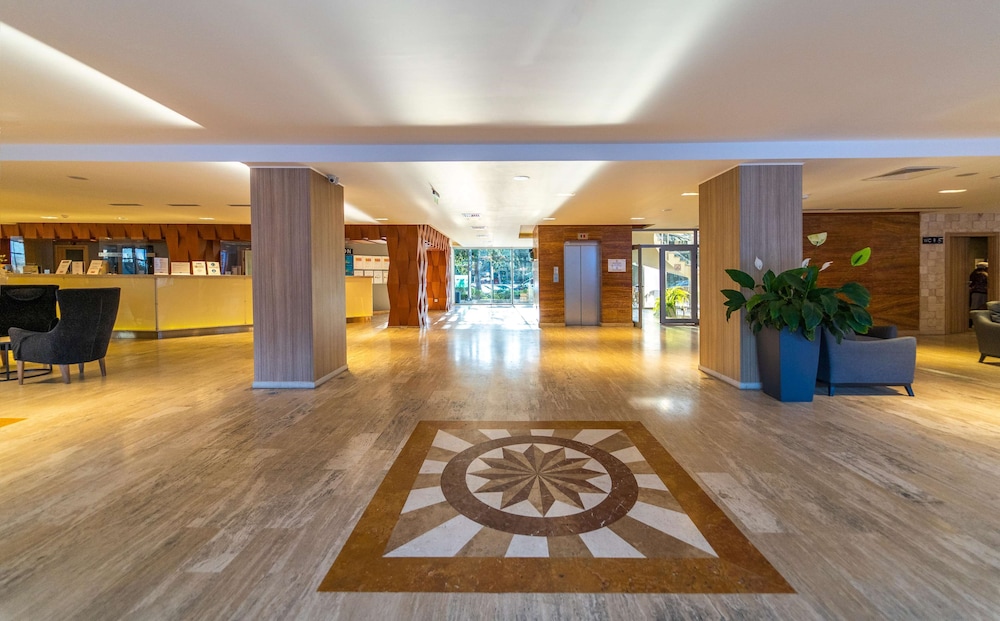 HVD Viva Club Hotel - Ultra All Inclusive — Hotel building in Golden Sands, Varna Region
