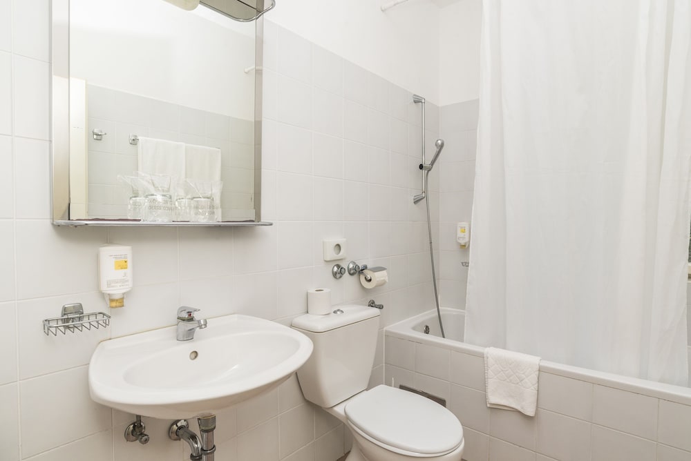 Apartments Polynesia Plava Laguna — Hotel rooms in Umag, Istria