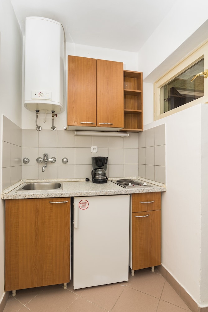 Apartments Polynesia Plava Laguna — Hotel rooms in Umag, Istria