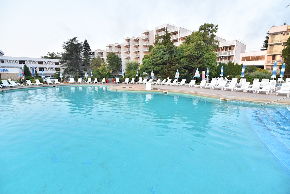 Hotel Malibu — Swimming pool in Albena, Dobrich