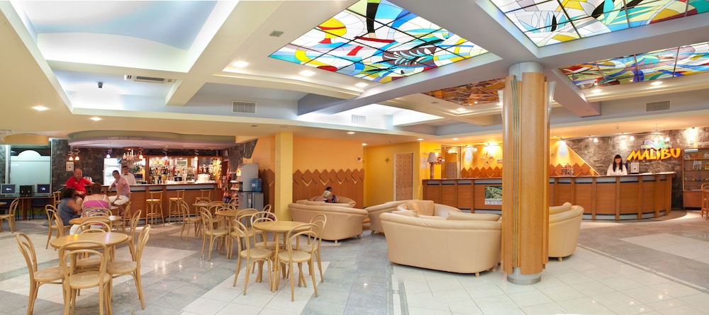 Hotel Malibu — Restaurant & bars in Albena, Dobrich