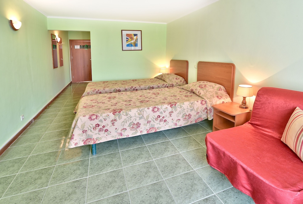 Hotel Malibu — Hotel rooms in Albena, Dobrich