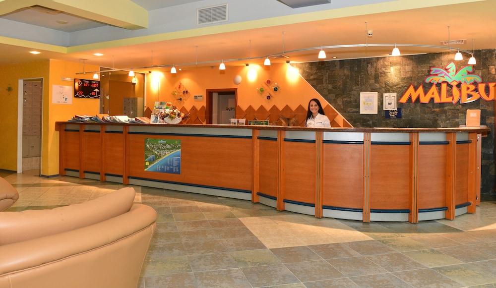 Hotel Malibu — Hotel building in Albena, Dobrich