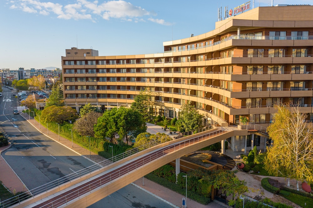 Grand Hotel Pomorie — Hotel building in Pomorie, Burgas Region