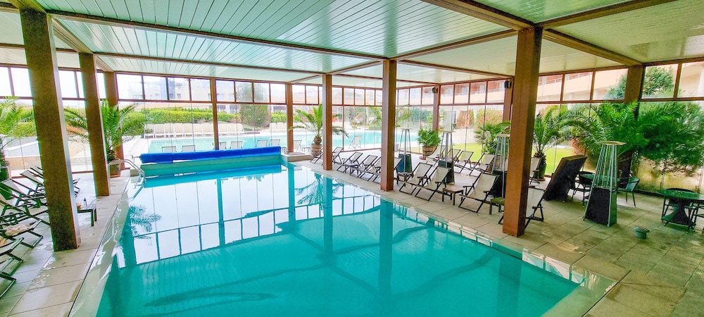 Grand Hotel Pomorie — Swimming pool in Pomorie, Burgas Region