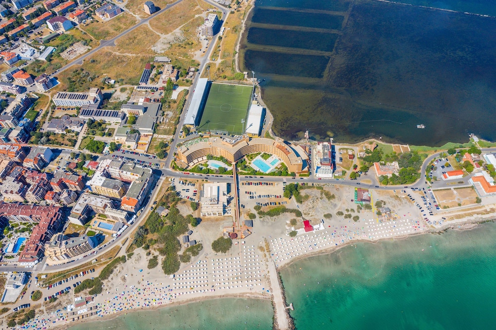 Grand Hotel Pomorie — Beach in Pomorie, Burgas Region
