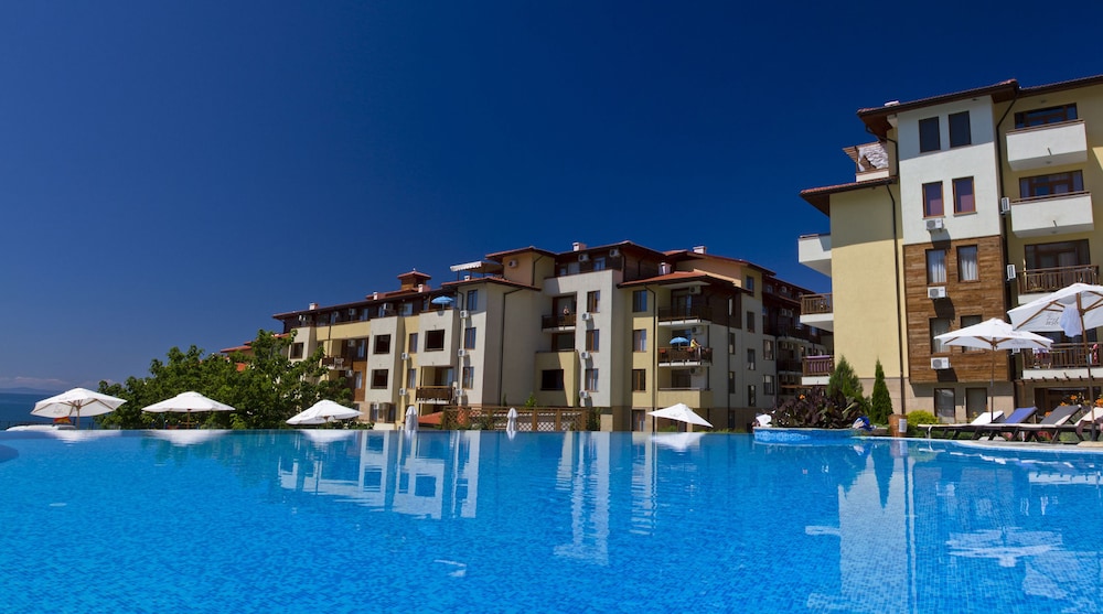 Garden of Eden Complex — Swimming pool in Sveti Vlas, Burgas Region