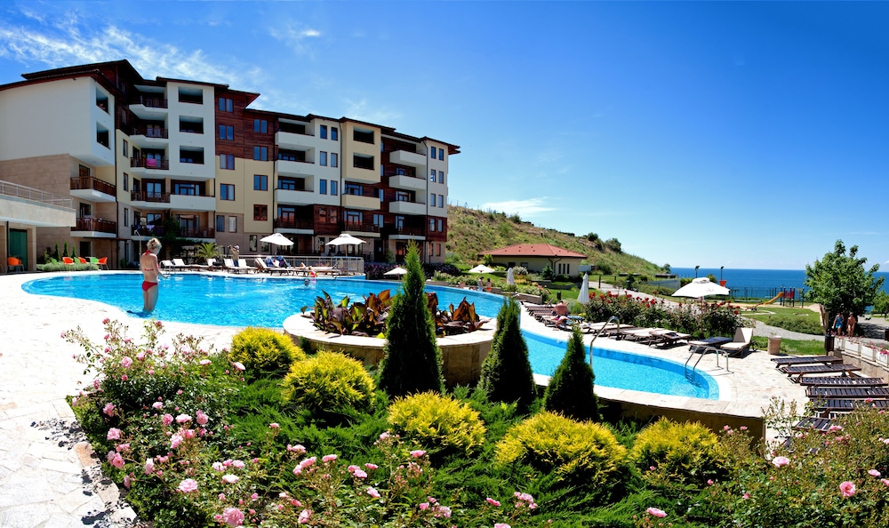 Garden of Eden Complex — Swimming pool in Sveti Vlas, Burgas Region