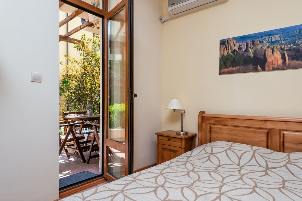 Garden of Eden Complex — Hotel rooms in Sveti Vlas, Burgas Region