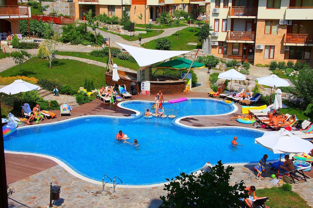 Garden of Eden Complex — Swimming pool in Sveti Vlas, Burgas Region