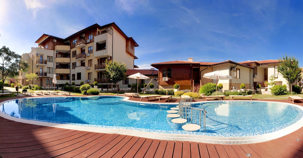 Garden of Eden Complex — Swimming pool in Sveti Vlas, Burgas Region