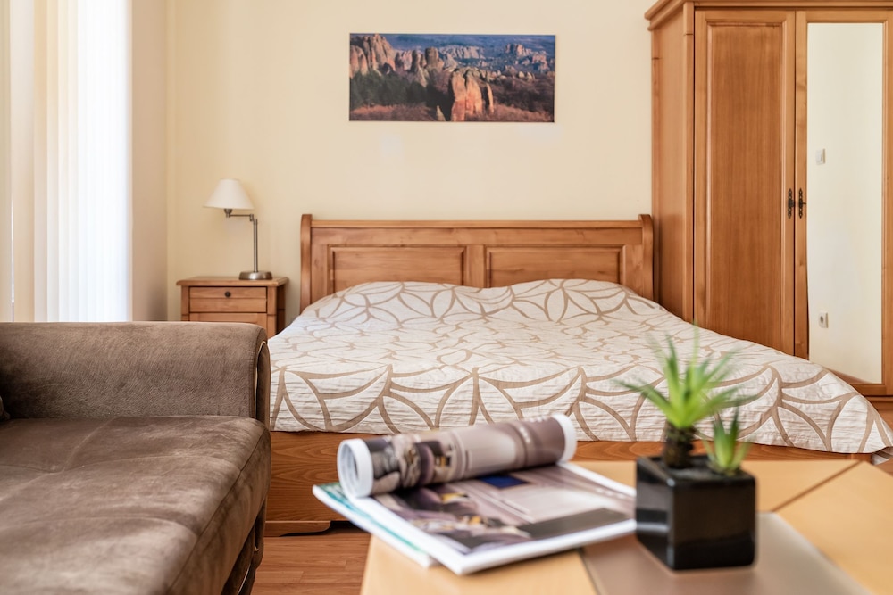 Garden of Eden Complex — Hotel rooms in Sveti Vlas, Burgas Region