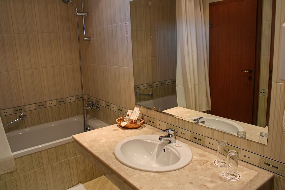 HVD Lotos — Hotel rooms in Golden Sands, Varna Region