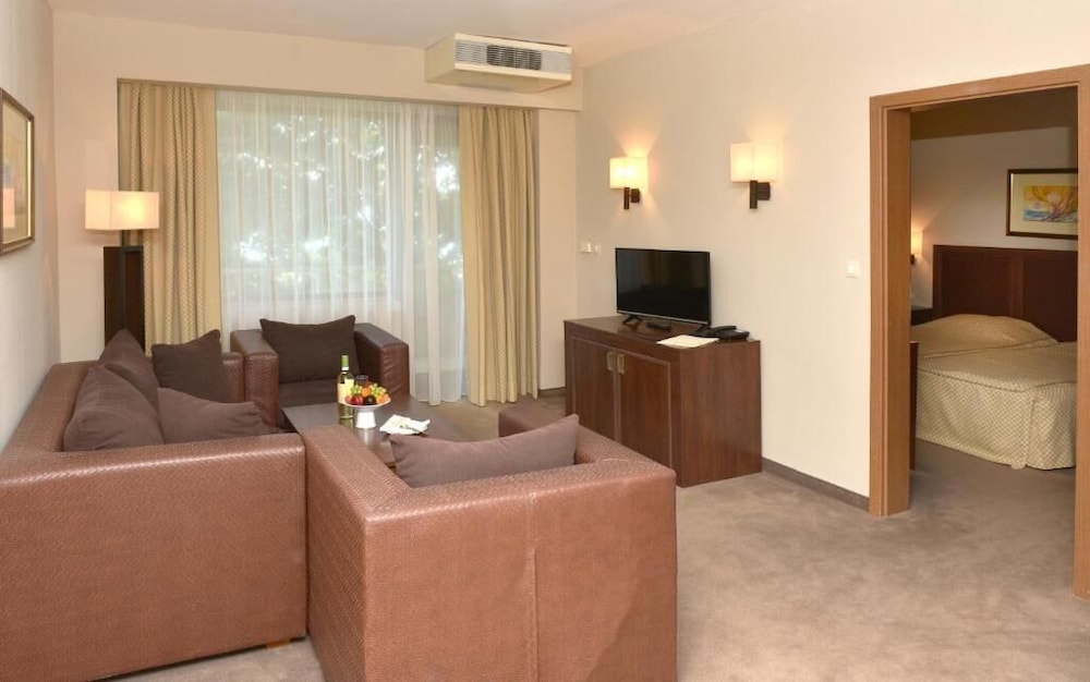 HVD Lotos — Hotel rooms in Golden Sands, Varna Region