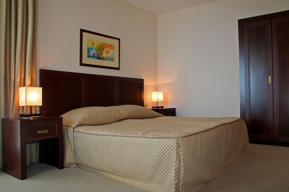 HVD Lotos — Hotel rooms in Golden Sands, Varna Region
