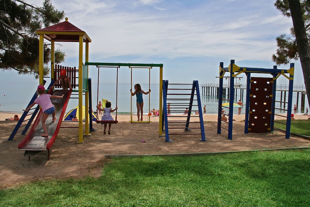 HVD Lotos — Attractions for children in Golden Sands, Varna Region