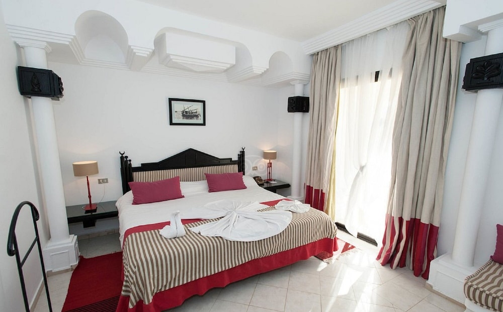 Cesar Thalasso — Hotel rooms in Aghir, Medenine