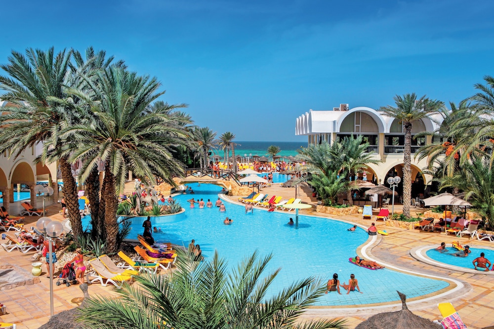 Monarque Dar Jerba Narjess - Family Only — Main photo in Aghir, Medenine