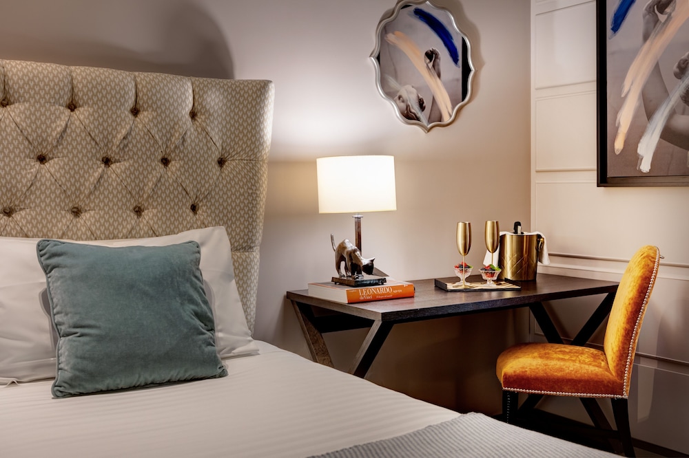 Singer Palace Hotel Roma — Hotel rooms in Rome, Lazio