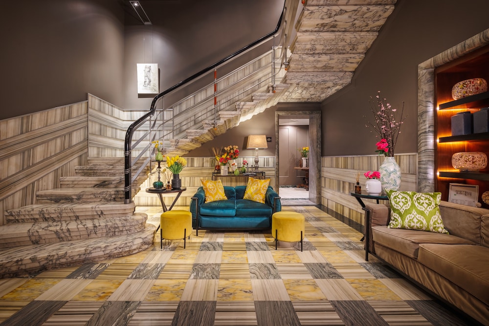 Singer Palace Hotel Roma — Hotel building in Rome, Lazio