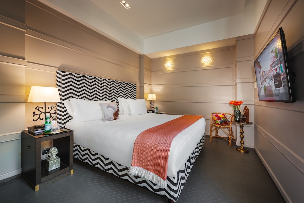 Singer Palace Hotel Roma — Hotel rooms in Rome, Lazio