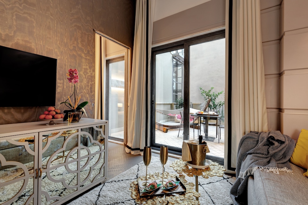 Singer Palace Hotel Roma — Hotel rooms in Rome, Lazio