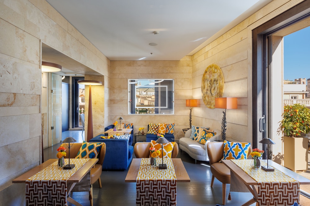 Singer Palace Hotel Roma — Restaurant & bars in Rome, Lazio