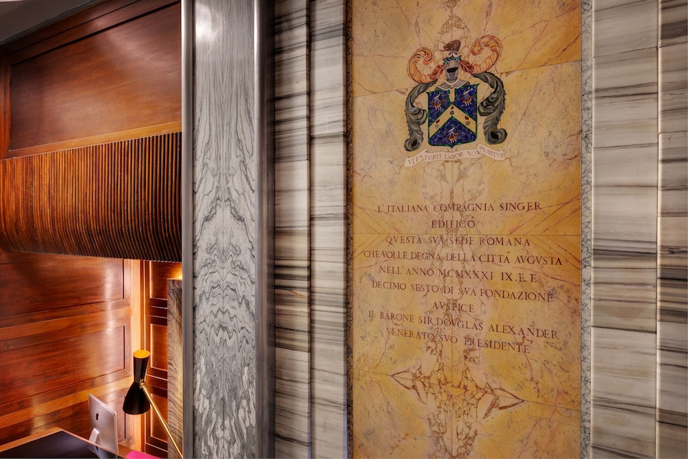 Singer Palace Hotel Roma — Hotel building in Rome, Lazio