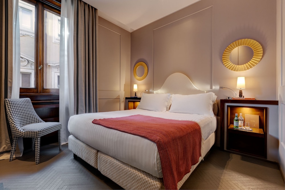 Singer Palace Hotel Roma — Hotel rooms in Rome, Lazio