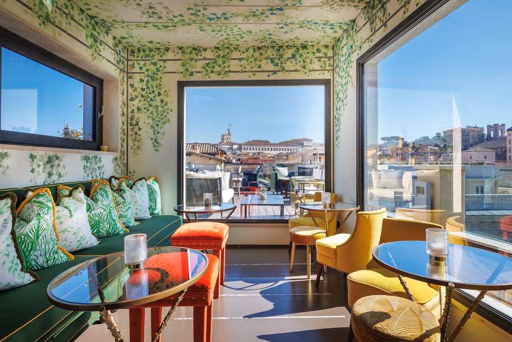 Singer Palace Hotel Roma — Restaurant & bars in Rome, Lazio