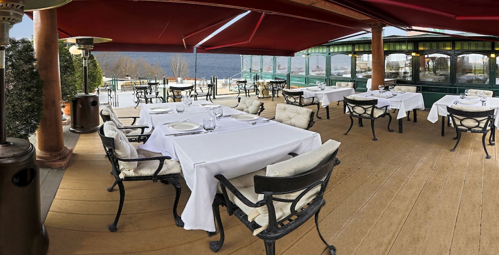 Sultanahmet Palace Hotel - Special Class — Restaurant & bars in Istanbul, Istanbul
