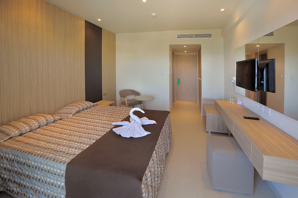 Nelia Beach Hotel & Spa — Hotel rooms in Ayia Napa, Famagusta Region