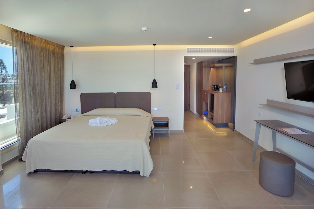 Nelia Beach Hotel & Spa — Hotel rooms in Ayia Napa, Famagusta Region