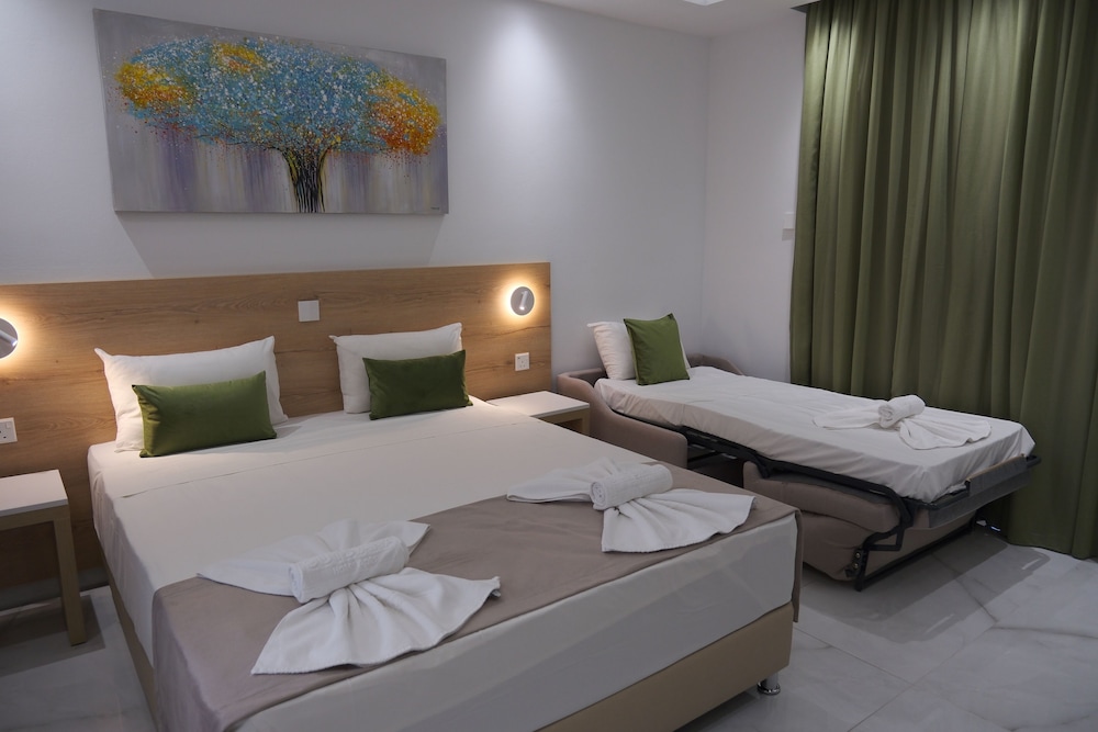 Loutsiana Hotel Apts — Hotel rooms in Ayia Napa, Famagusta Region