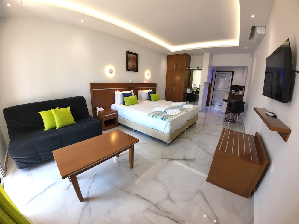 Loutsiana Hotel Apts — Hotel rooms in Ayia Napa, Famagusta Region