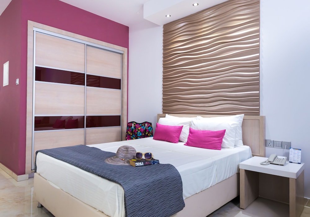 Loutsiana Hotel Apts — Hotel rooms in Ayia Napa, Famagusta Region