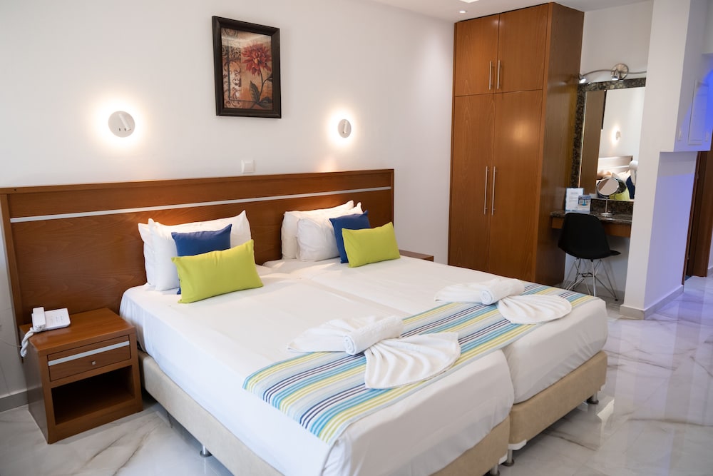 Loutsiana Hotel Apts — Hotel rooms in Ayia Napa, Famagusta Region