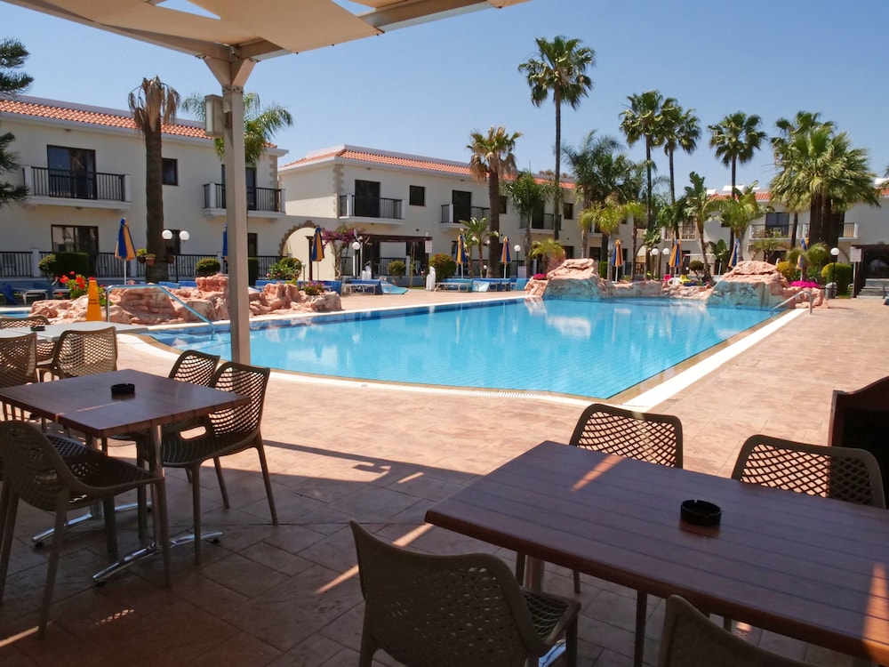 Loutsiana Hotel Apts — Hotel building in Ayia Napa, Famagusta Region