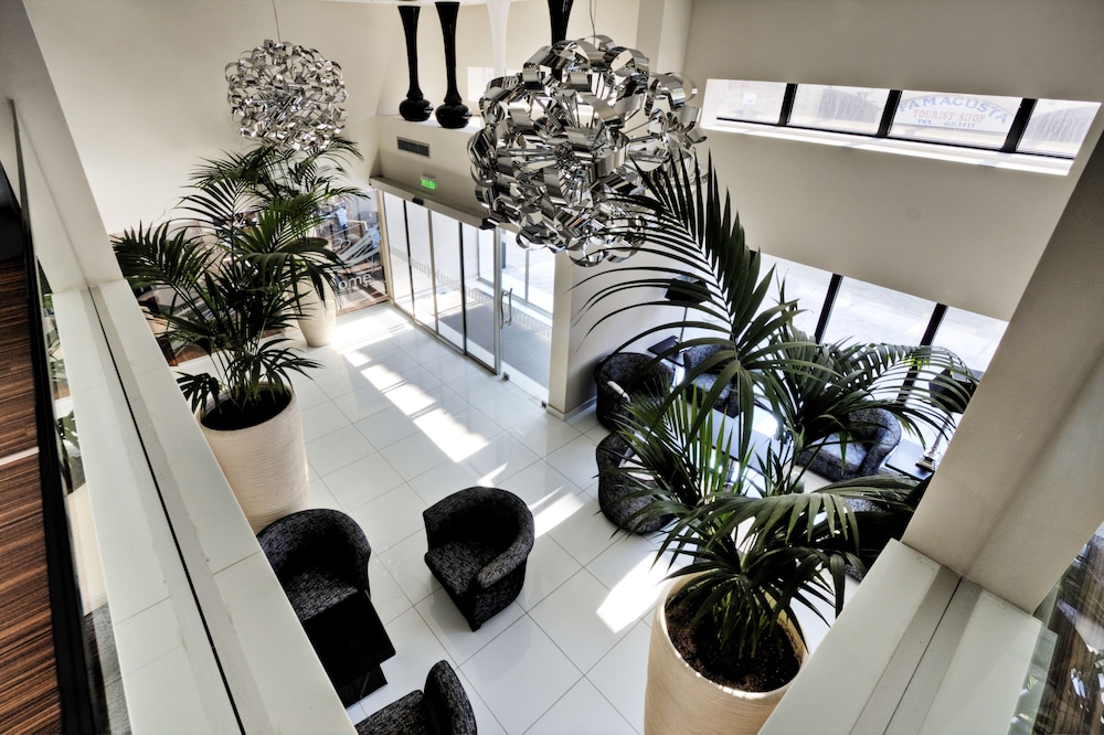 Livadhiotis City Hotel — Hotel building in Larnaca, Larnaca Region