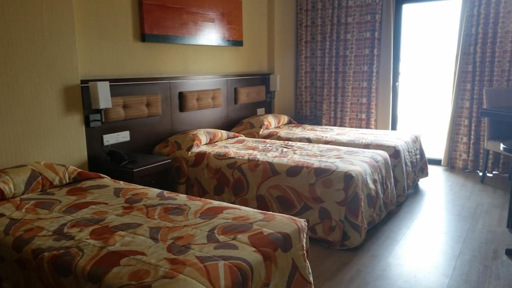 Livadhiotis City Hotel — Hotel rooms in Larnaca, Larnaca Region