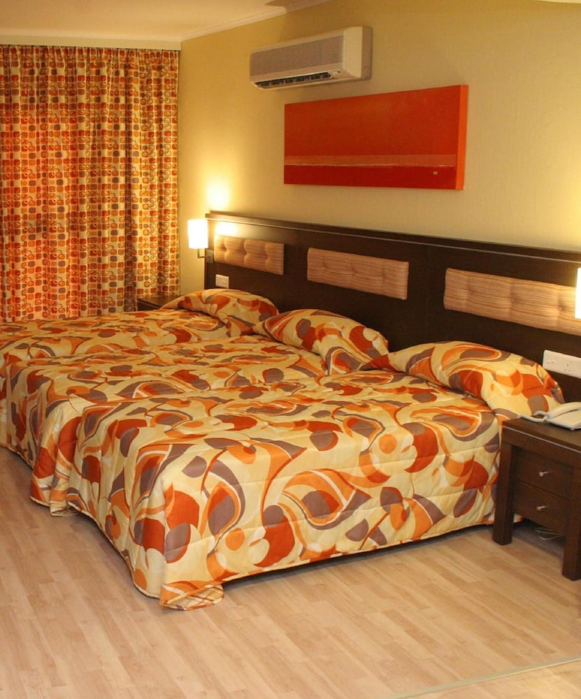Livadhiotis City Hotel — Hotel rooms in Larnaca, Larnaca Region