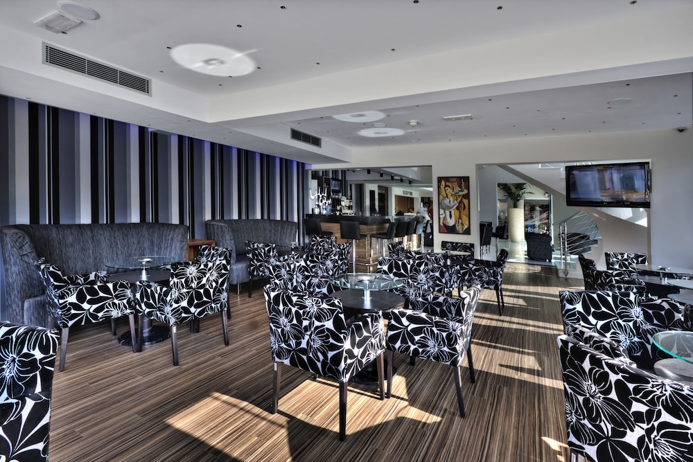 Livadhiotis City Hotel — Restaurant & bars in Larnaca, Larnaca Region