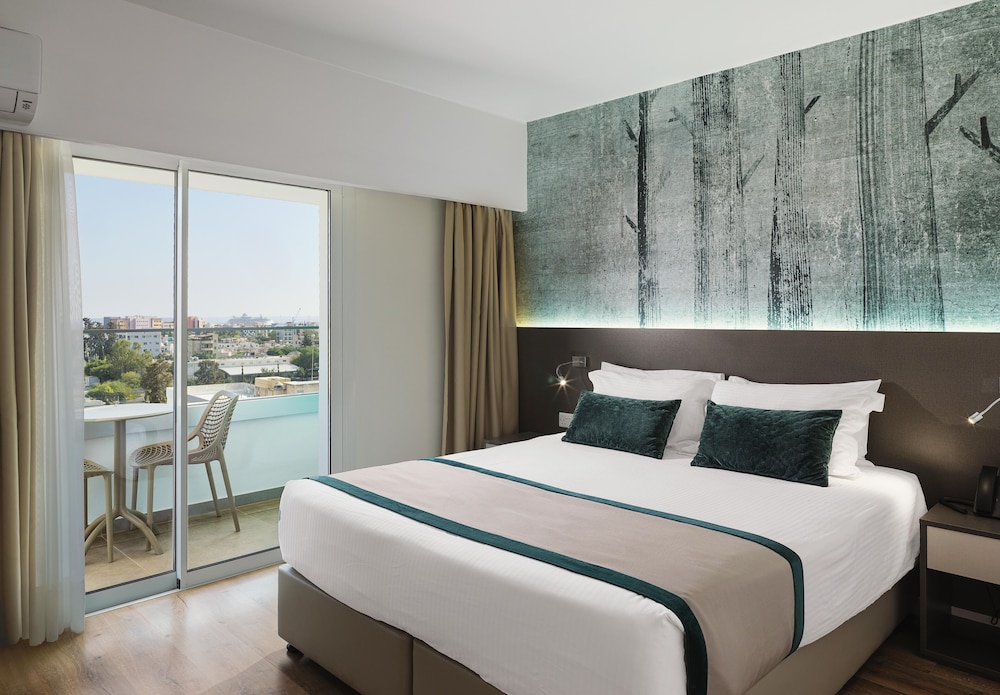 Pefkos Hotel — Hotel rooms in Limassol, Limassol Region